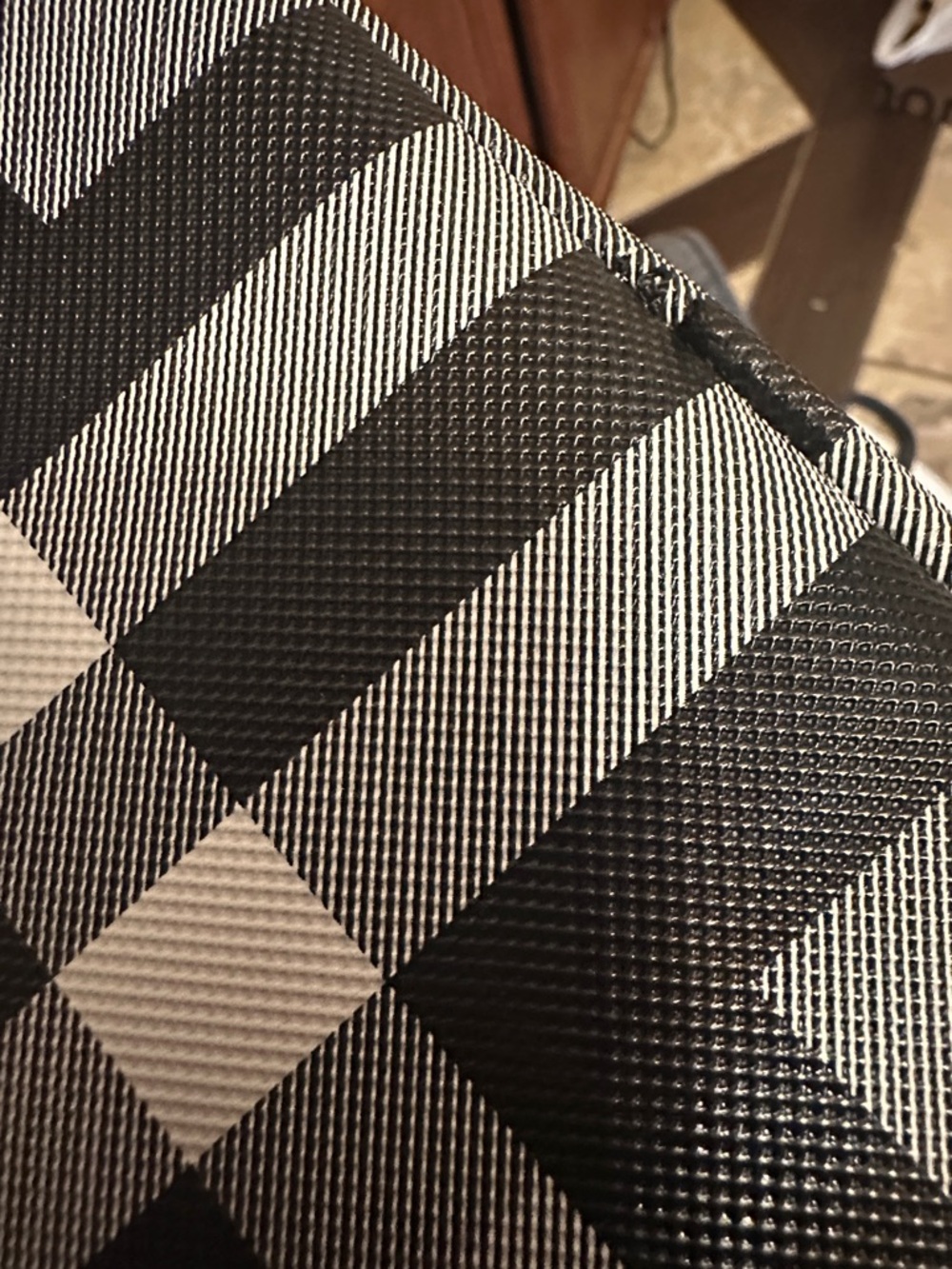 Burberry Purse - Picture 14 of 14